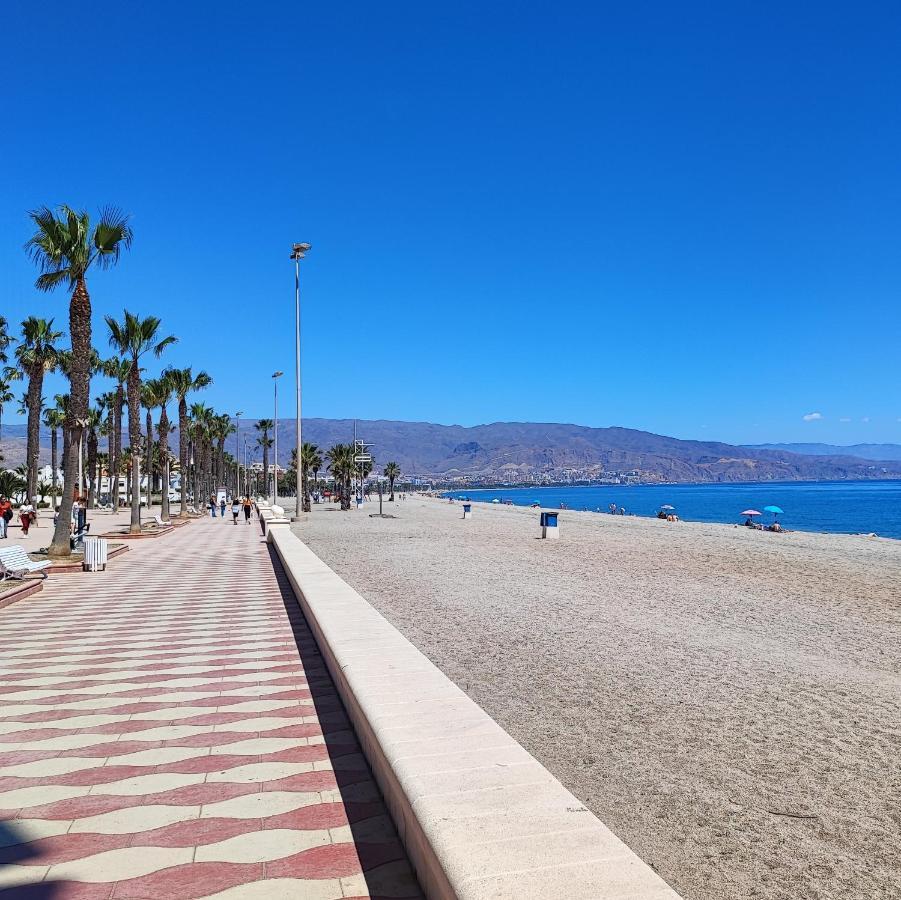 Апартаменты Vista De Mar Рокетас-де-Мар Экстерьер фото